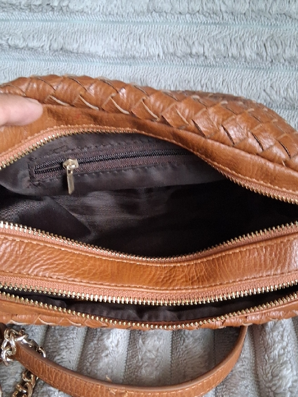 Woven Leather Crossbody Bag in Tan - Picture 4 of 8